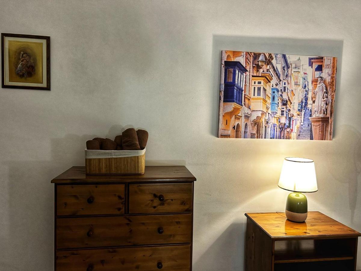 Galileo Rooms Gzira Exterior foto